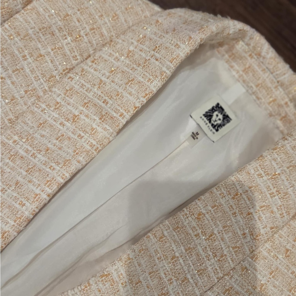 Anne Klein Cream and Gold Textured Blazer
